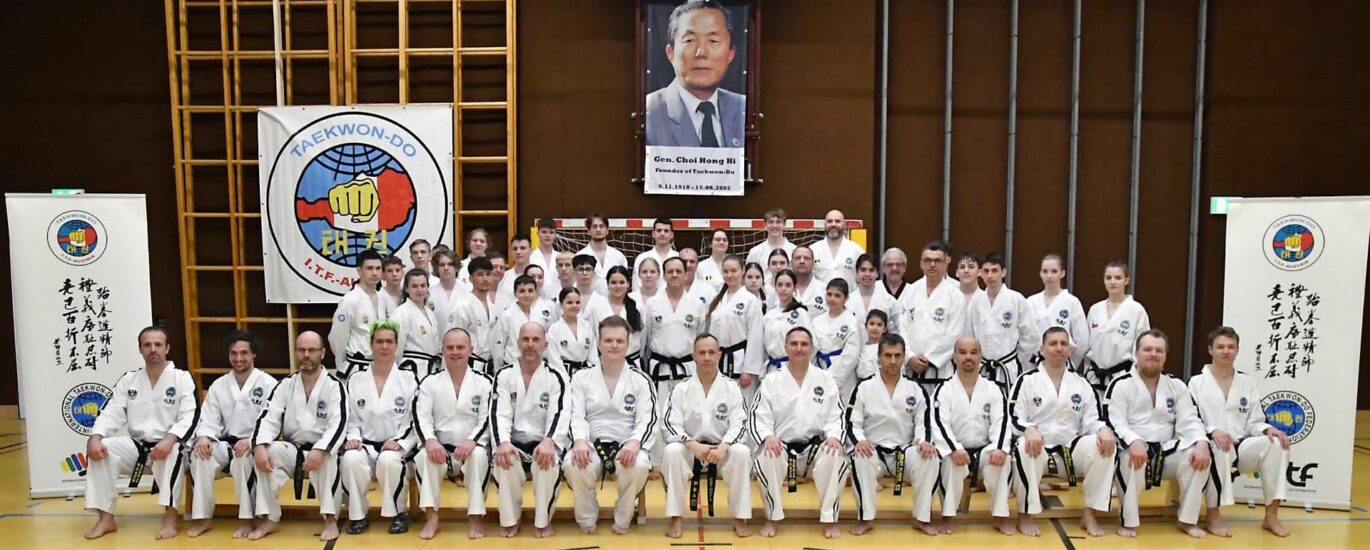 Photo de groupe - Séminaire international de Tuls à Vienne